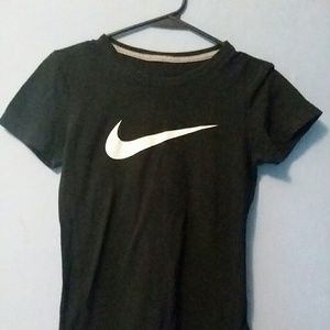 SLIM FIT NIKE TEE